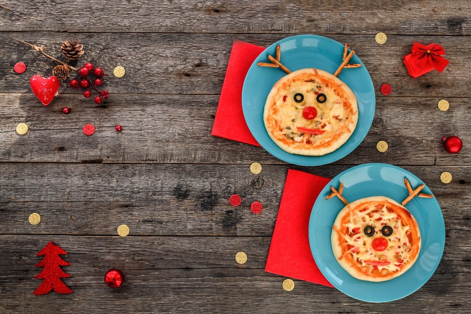 mini pizzas en forma de reno, mini pizzas, platillos navideños, Sabor, MundoNOW