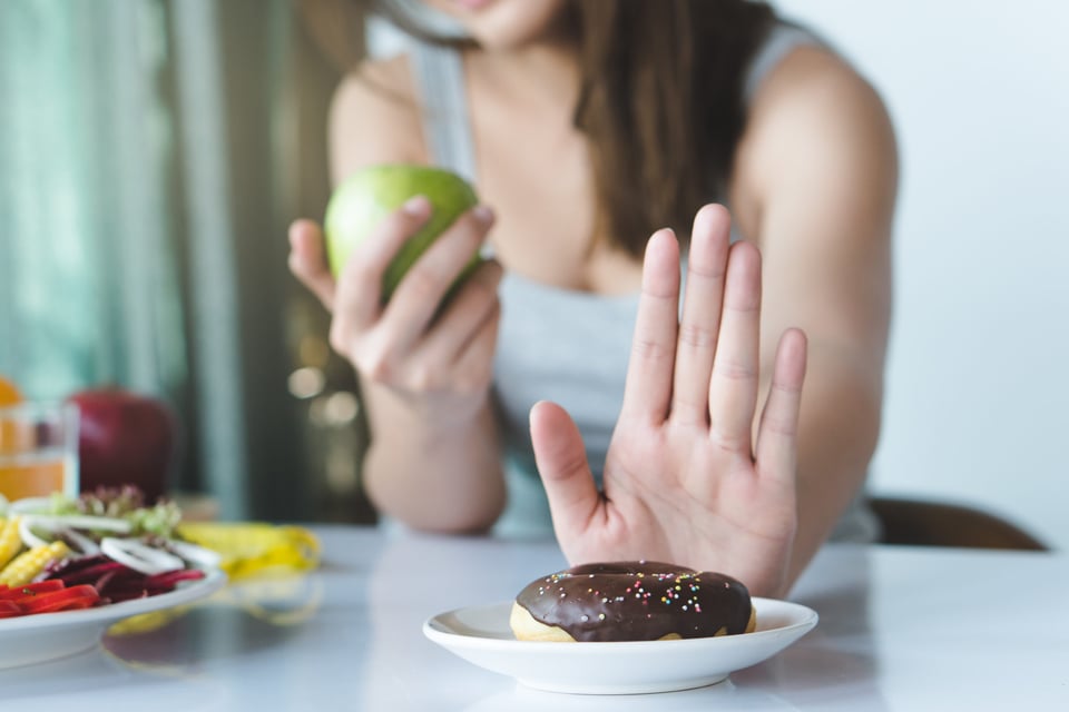 comer por causas emocionales: Los antojos