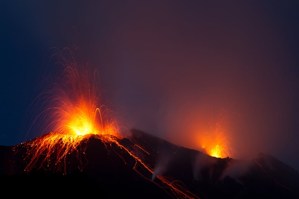 300 terremotos Hawaii, alerta, volcán, EEUU, MundoNOW