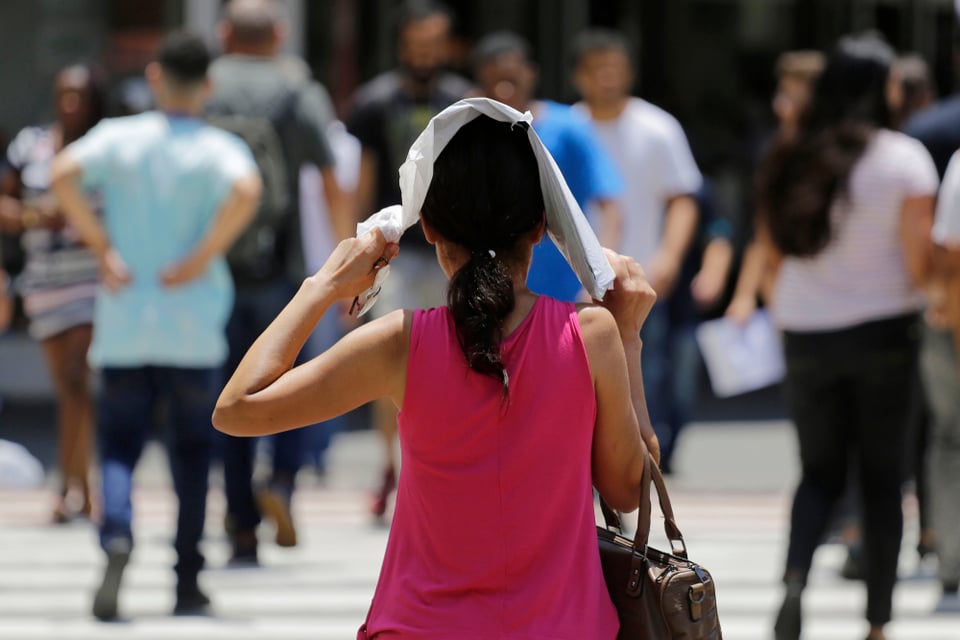 Mhoni Vidente launches heat wave prediction