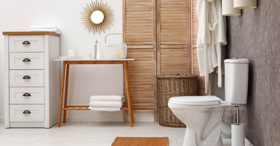 Un baño arreglado de algún lugar
