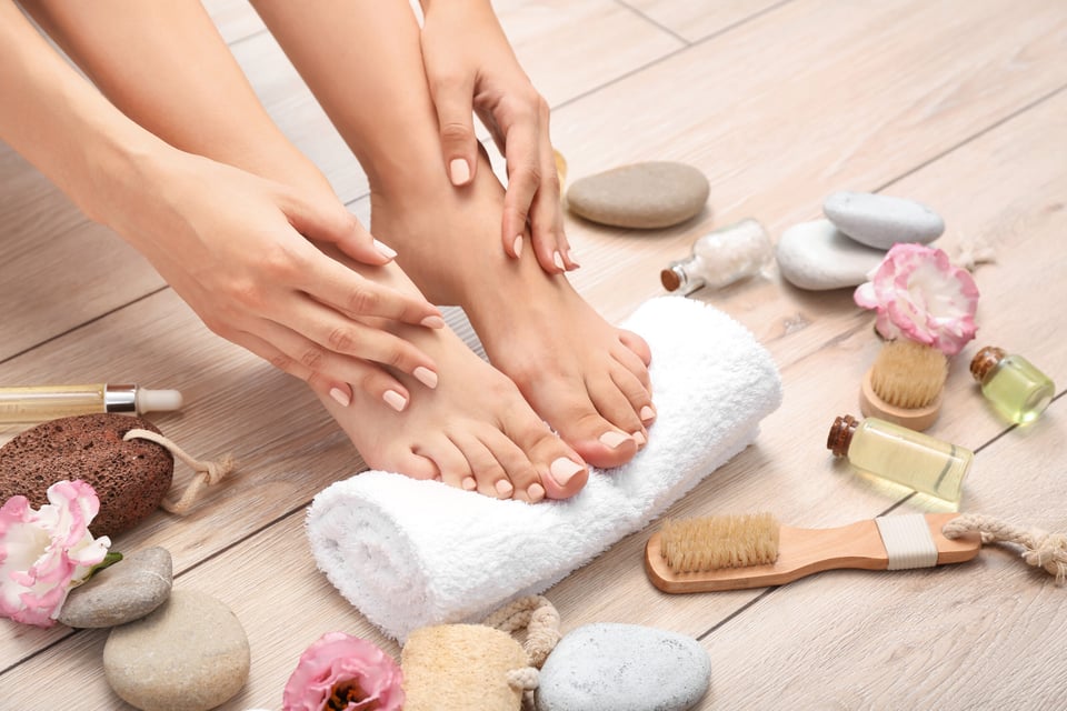 6. Manicura/pedicura
