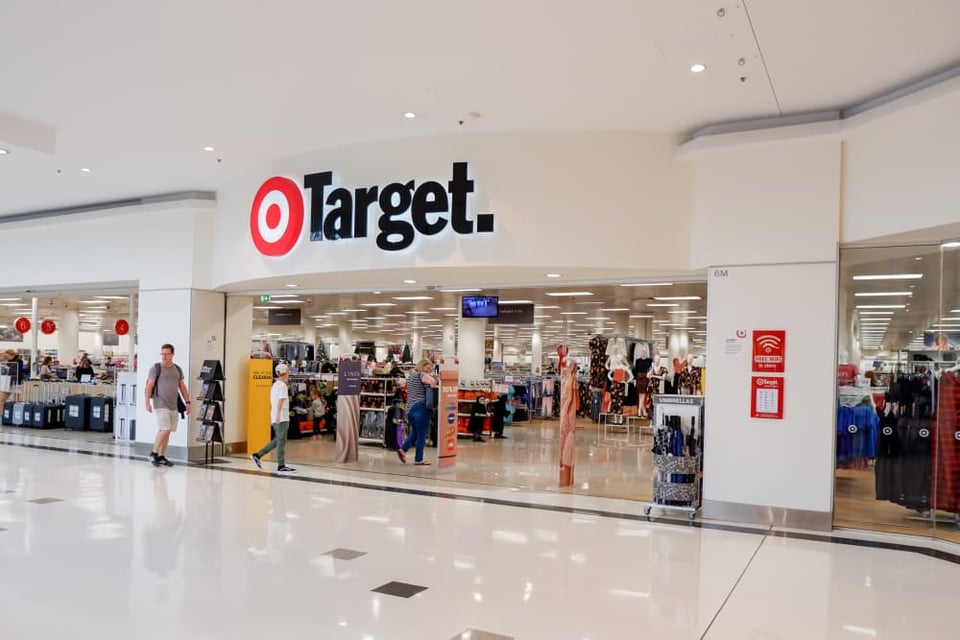 Los clientes deberán de acudir a la tienda con sus propias bolsas