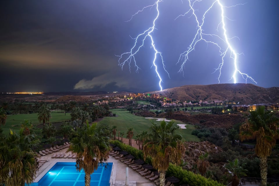 Tormenta, Ron DeSantis, Gobernador, Florida, alerta,