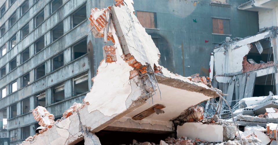 Escombro luego de un sismo, derrumbe, terremoto, edificio derrumbado, Sismo, MundoNOW