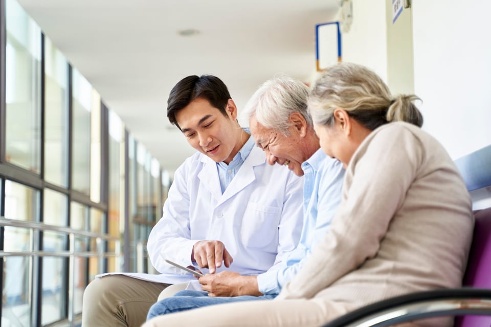 Beneficios de envejecer: Acceso a atención médica Beneficios de envejecer: Acceso a atención médica
