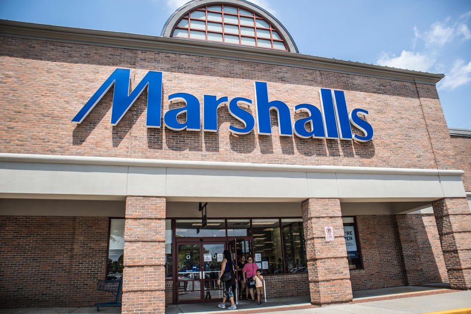Los consumidores también pueden devolver los bancos retirados a Marshalls o TJ Maxx