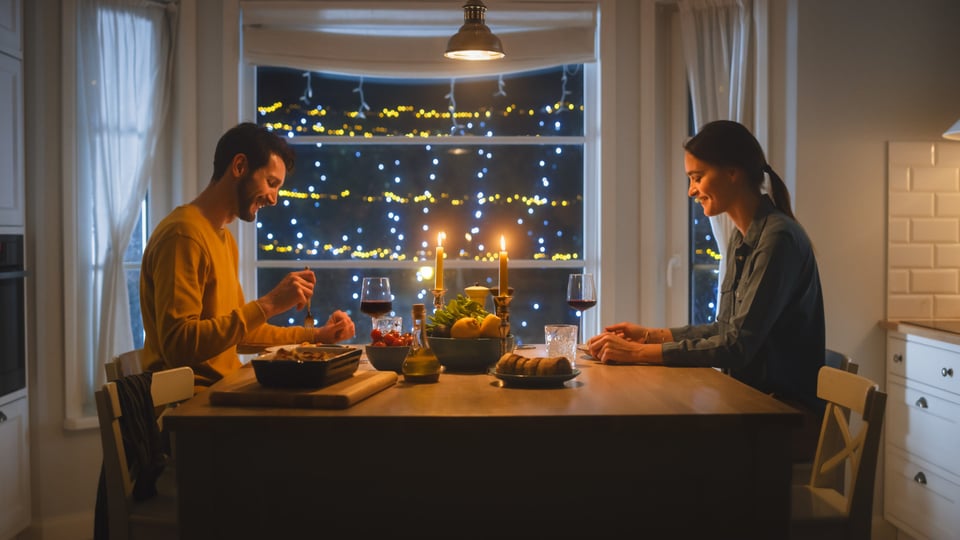 Ideas románticas para San Valentín: una cena en casa