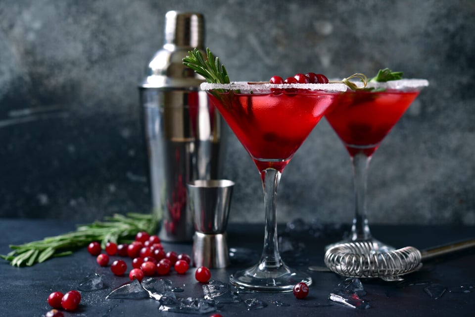 copas de Martini, Margaritas, arándanos, coctelera, MundoNOW