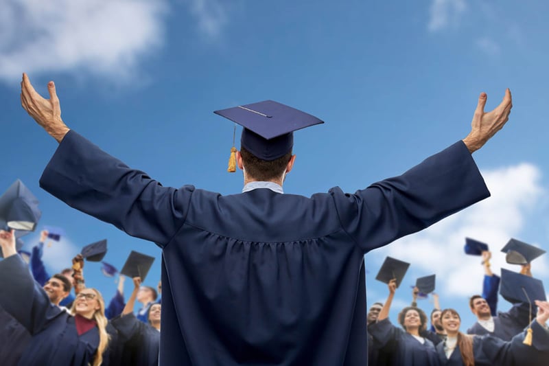 advice for recent grads, education, skill development, graduate, college, MundoNOW