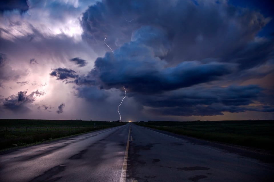 Tormenta costera Easter Sunday, lluvias, tornados, EEUU, MudnoNOW