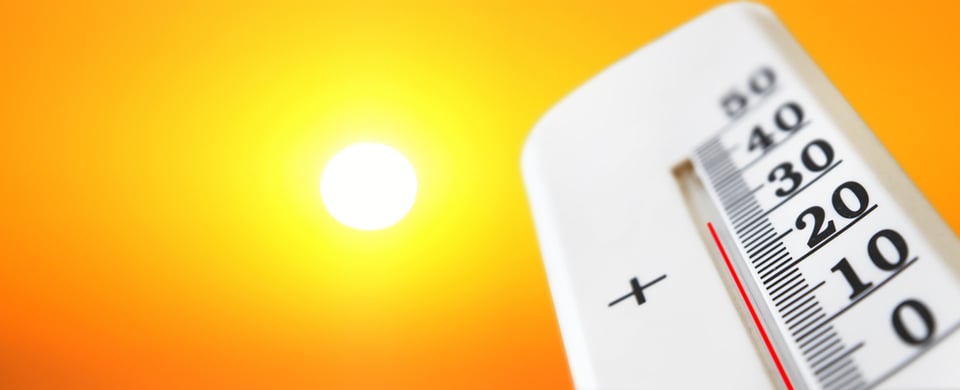 Pronostican temperaturas de hasta tres dígitos este domingo