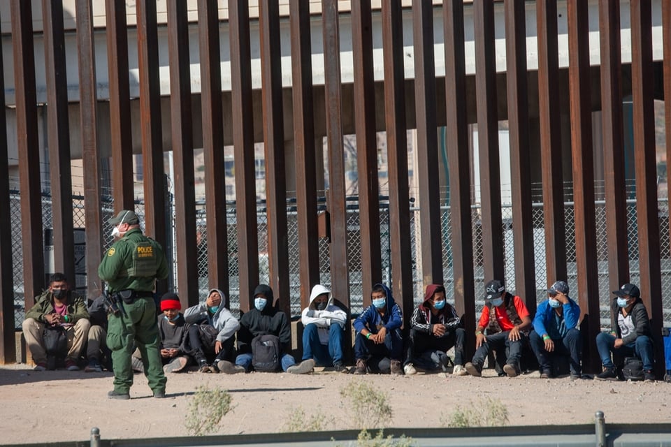 Social media misinformation, immigrants, border, illegal crossing, United States
