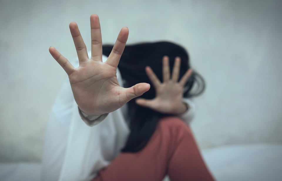 La mujer fue estrangulada mientras dormía