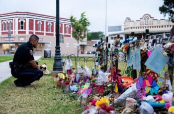 Uvalde, quedó sumido en una profunda tristeza
