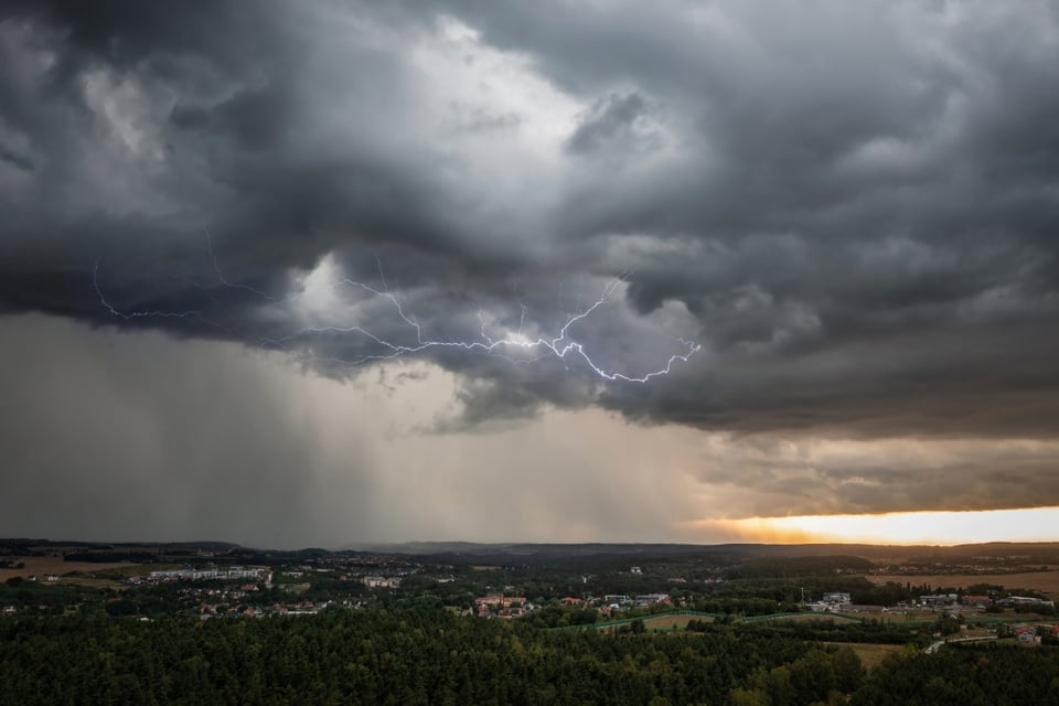 fenómeno meteorológico, aire ártico, intensificación, fuerza y alcance, mundonow