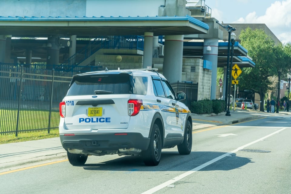 policía, tiroteo, Dollar General, tirador, EEUU