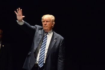 Juez rechaza el aplazamiento, el abogado asegura que es necesario para tener un jurado más parcial en el juicio de Trump