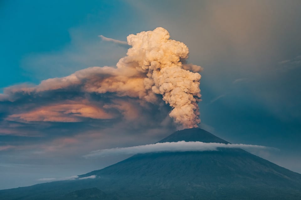 Volcán, Monte Marapi, Indonesia, Sumatra Occidental, Evacuación