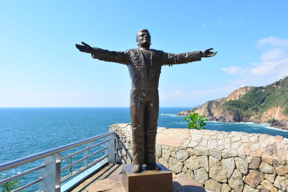 Juan Gabriel Monument