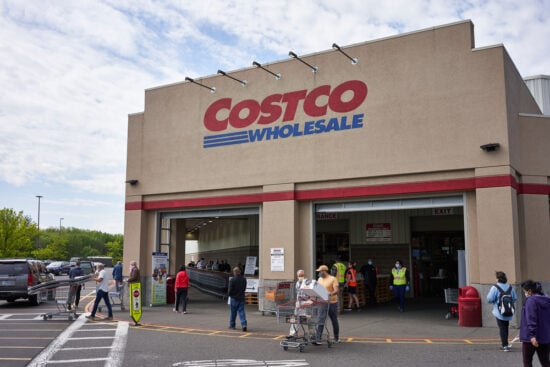 Companies, Decisions, Family, Buyers, United States