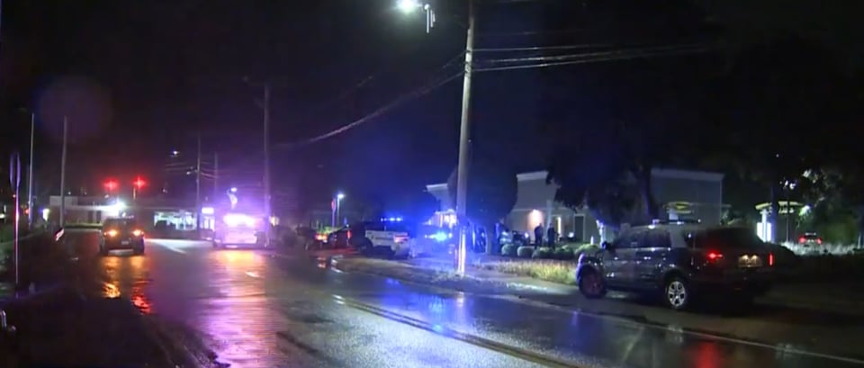Tiroteo drive through McDonald's jóvenes heridos