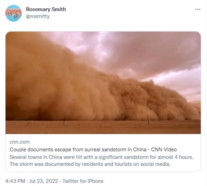 Enorme tormenta arena azota a China