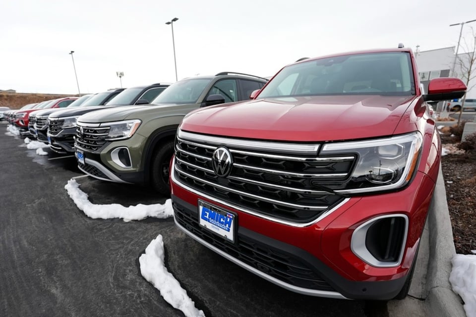 Aranceles a México y Canadá, añadirán costos, autos en EE.UU, MundoNOW